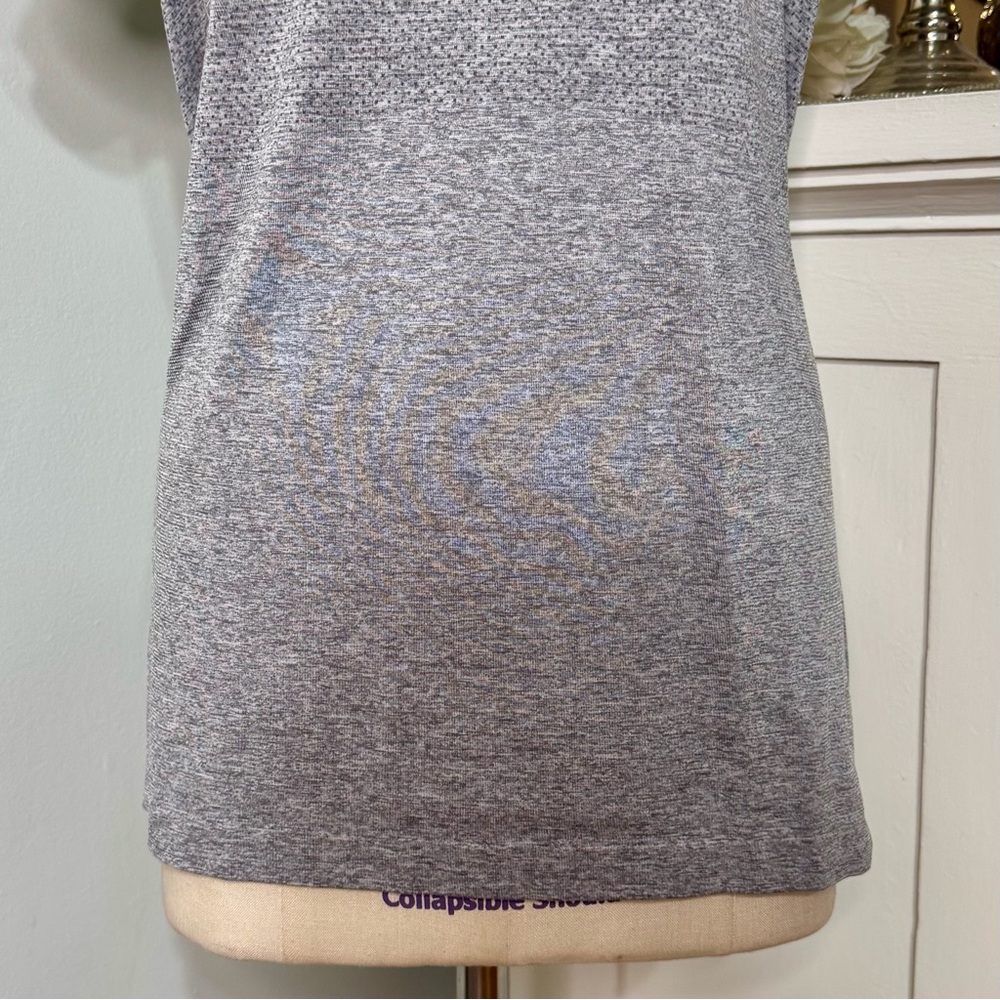 Lululemon Swiftly Tech 2.0 Short Sleeve Shirt Shirt Slate Gray Size 16 - Picture 8 of 11